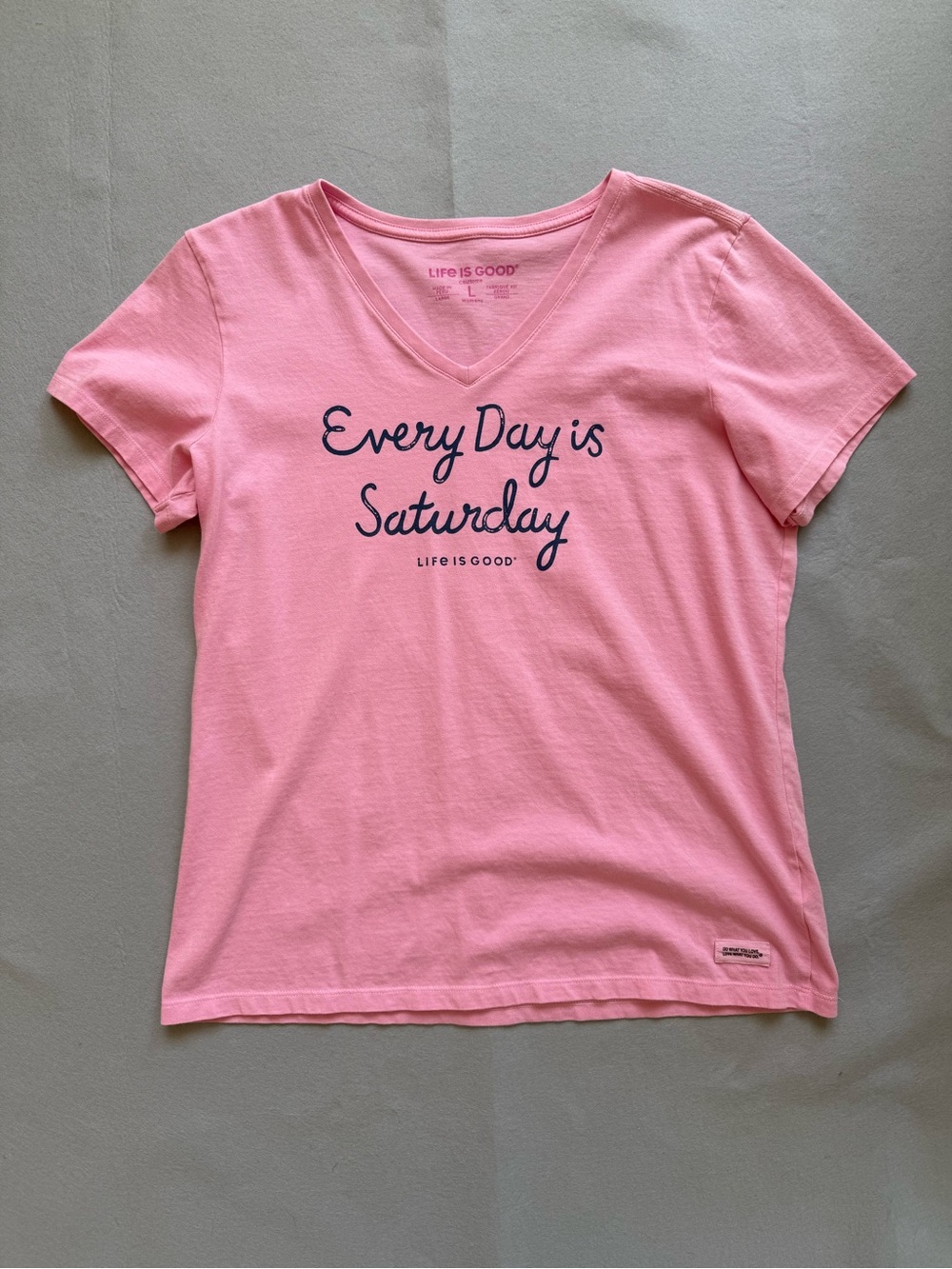Life Is Good Every Day is Saturday Women’s V-Neck Crusher Tee - Size L